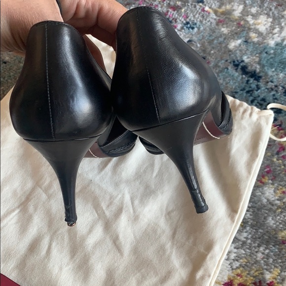 CHANEL Bow Logo Leather Heels Size 38.5 - Picture 10 of 10